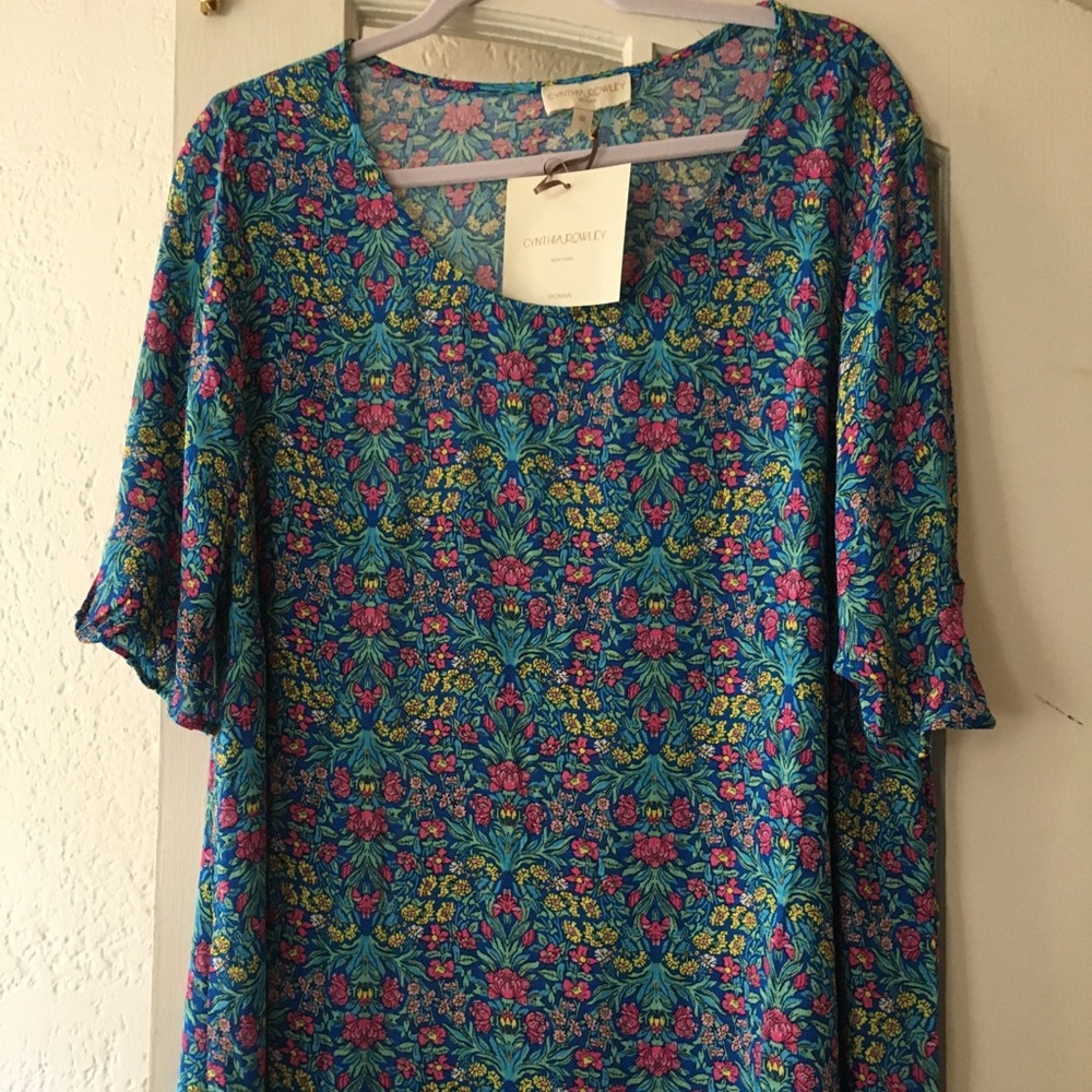 NWT Cynthia Rowley beautiful spring/summer top